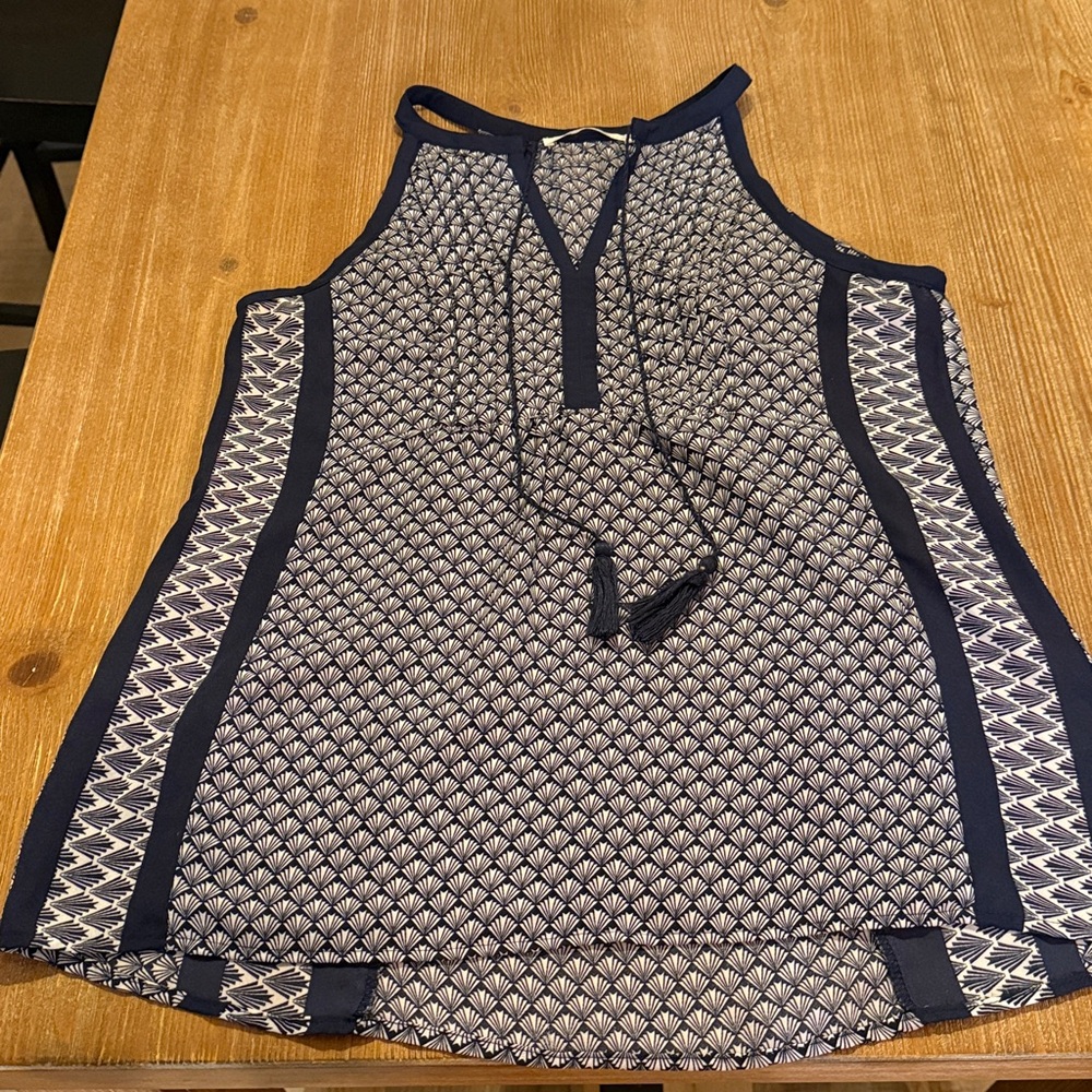 Violet & Claire Geometric Navy and Cream Top